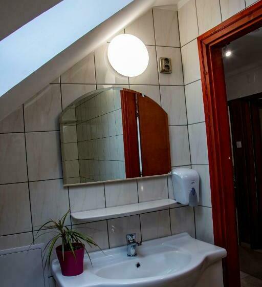 Пансион Luca Apartman