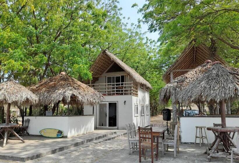 펜션 Popoyo Surfcamp