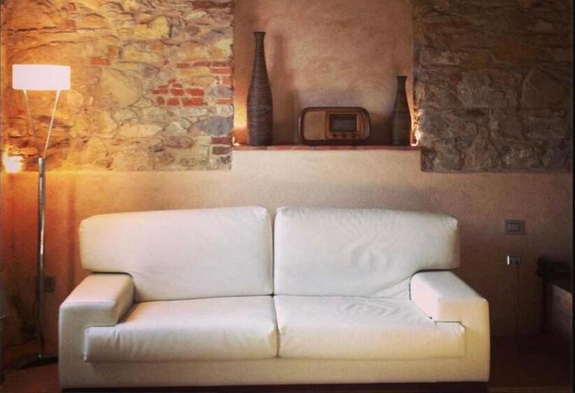 פנסיון Room In Bb  Alessio Room Overlooking The Vineyards Of Tuscany