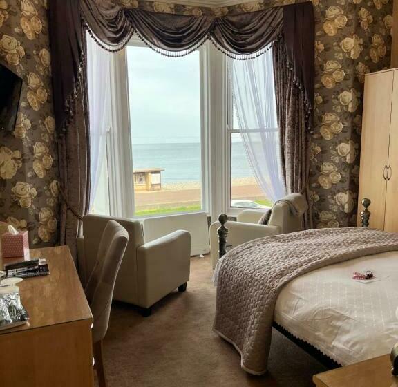 פנסיון Stratford House Exclusively For Adults