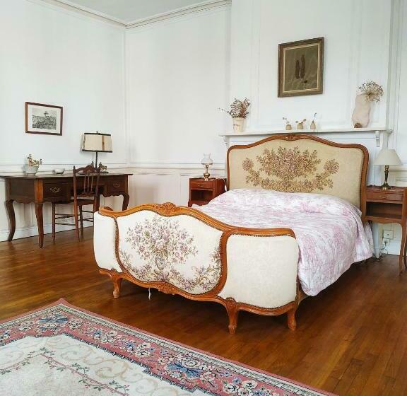 פנסיון Terre En Mer