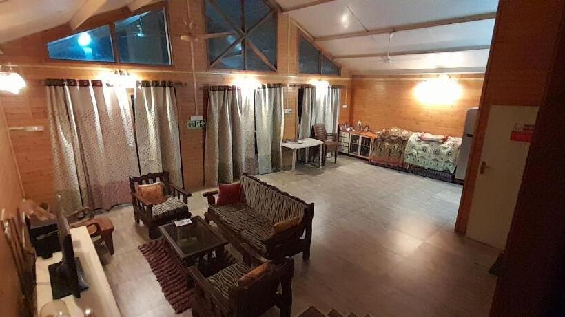 פנסיון The Wood Beach House