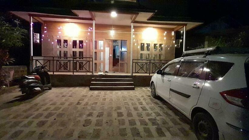 פנסיון The Wood Beach House