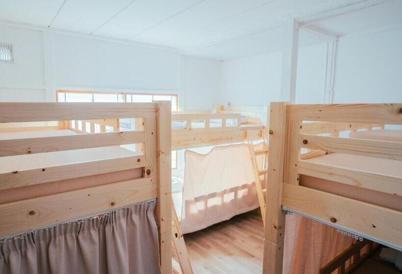 Majatalo ゲストハウスvacilando