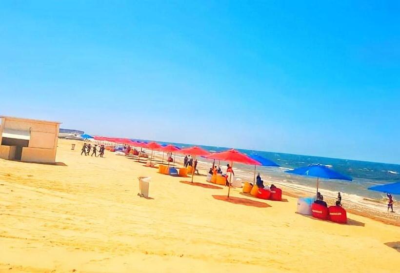 Porto Said شاليه ملكى صف اول بحر بورتو سعيد