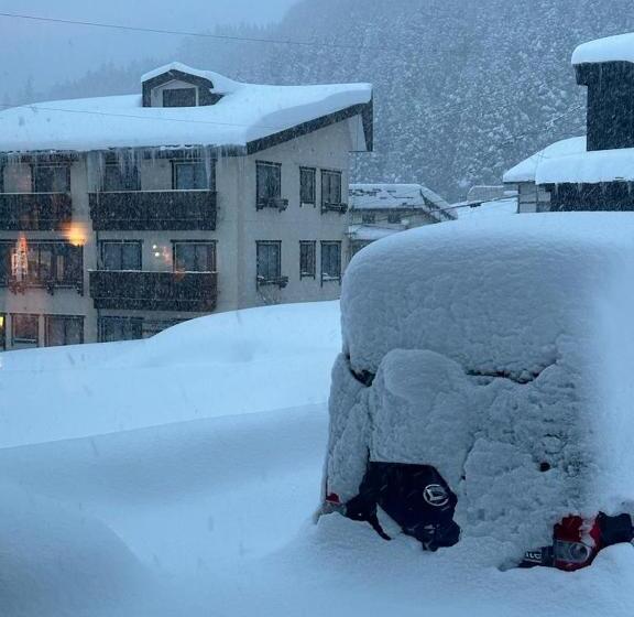 Рёкан Lodge Seizan