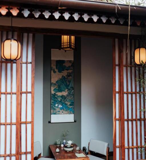 Yushili Hotel Kampala