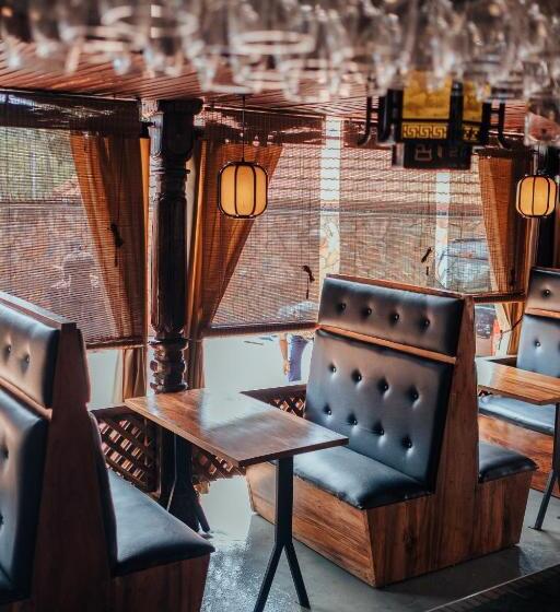 Yushili Hotel Kampala