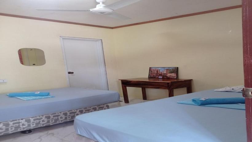 تختخواب و صبحانه Yong Homes