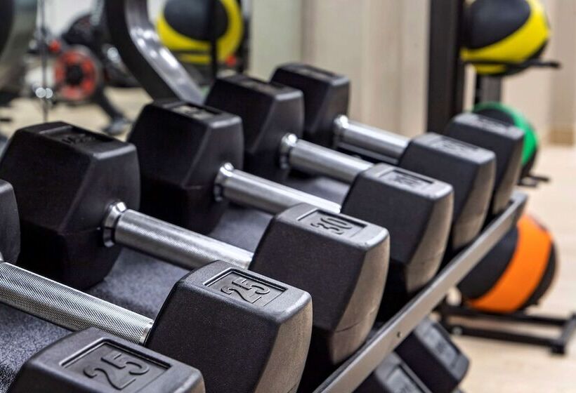 Cambria Hotel Savannah Downtown Historic District