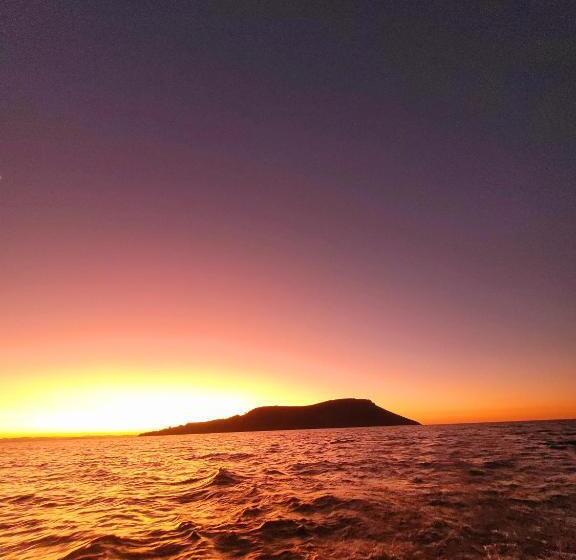 בית מלון כפרי Amantani Palace