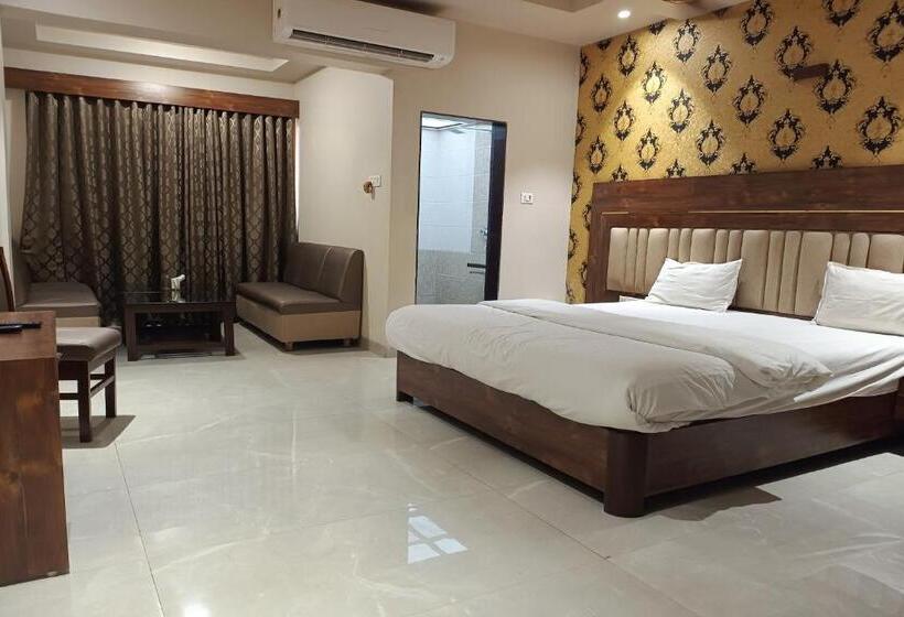 Hotel Apratim Lodging & Boarding