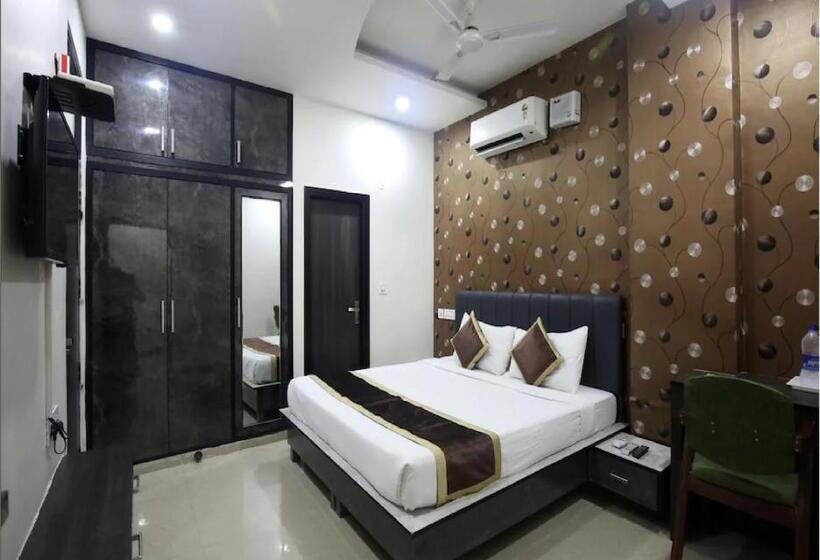 ホテル Cross Road By Wb Inn