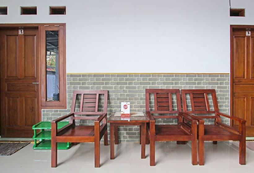 فندق Grand New Si Jago Mitra Reddoorz