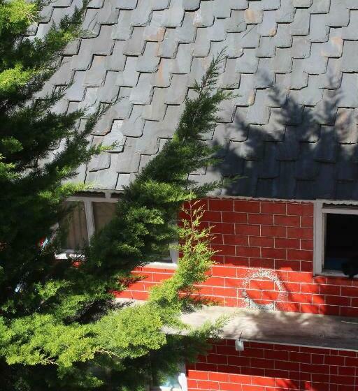 هتل Pineview Cafe