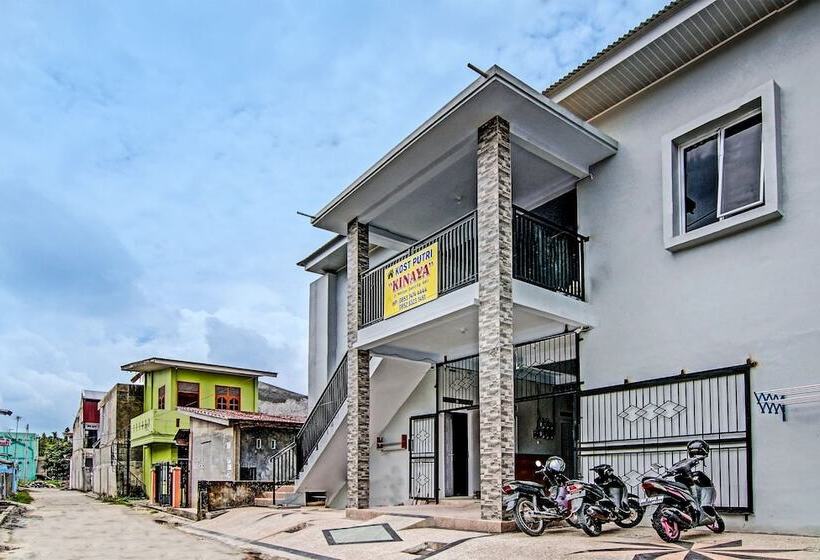 酒店 Spot On 91847 Rumah Singgah Kinaya Syariah