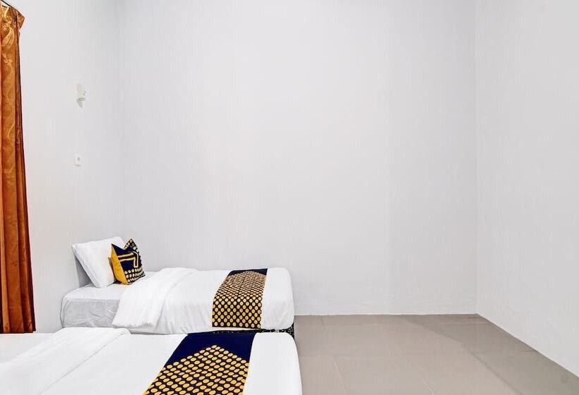 酒店 Spot On 91847 Rumah Singgah Kinaya Syariah