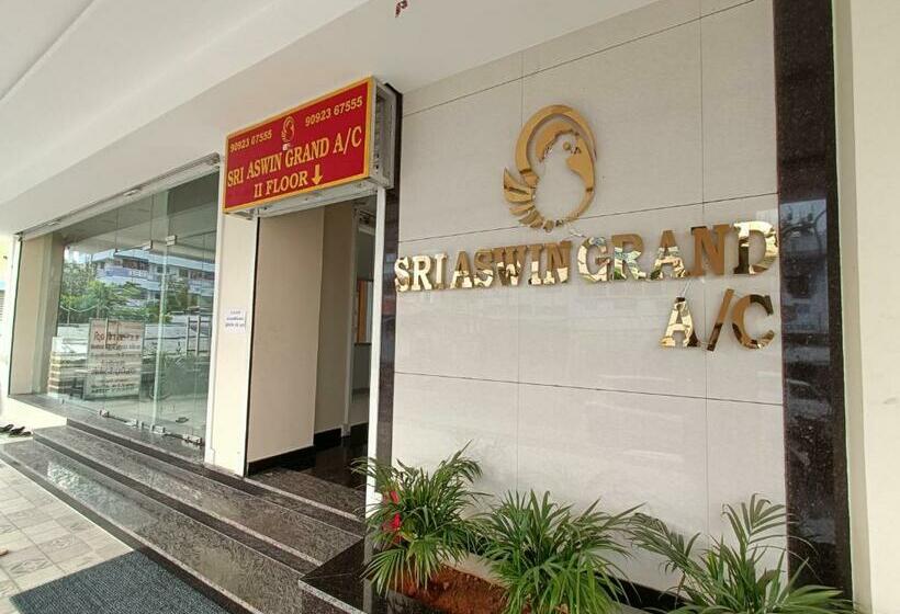 ホテル Sri Aswin Grand