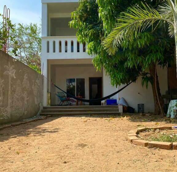 פנסיון Casa De Chris