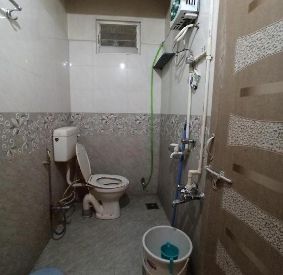 膳宿费 Malwade Motel