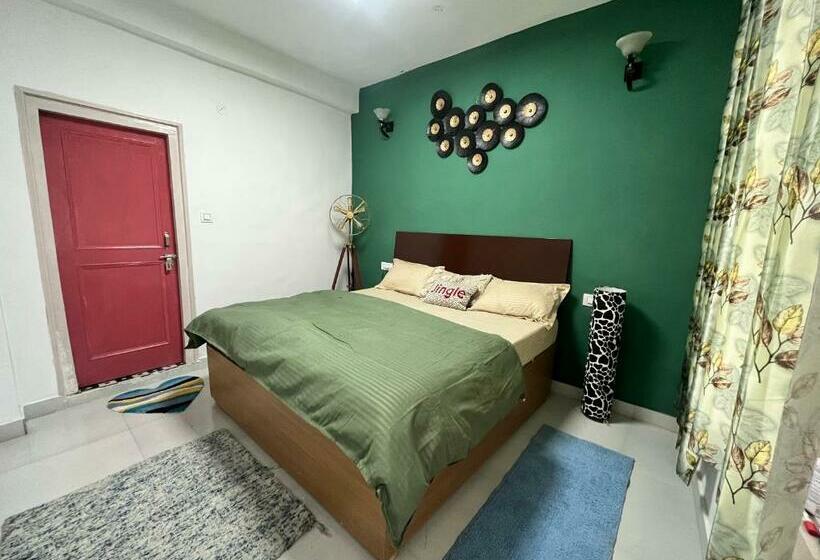 بنسيون The Hippo Homes