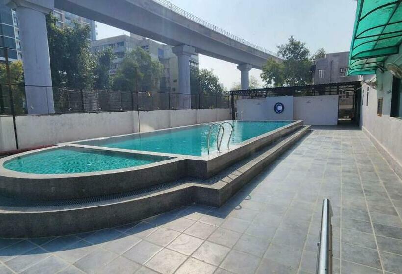Отель Apricot Ahmedabad