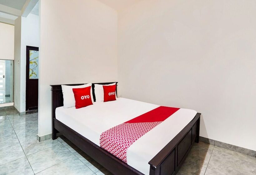 هتل Tutus Homestay Syariah Redpartner