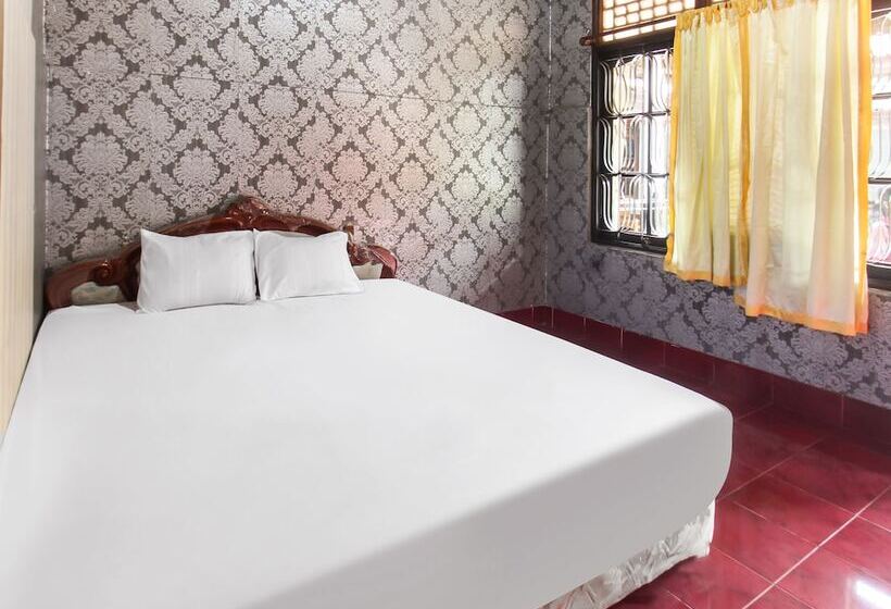 בית מלון כפרי Oyo 91829  Artha