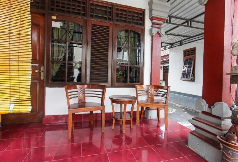 בית מלון כפרי Oyo 91829  Artha