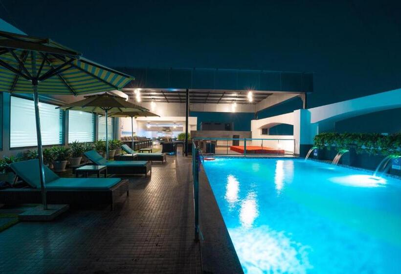 هتل Ratnamouli Palace