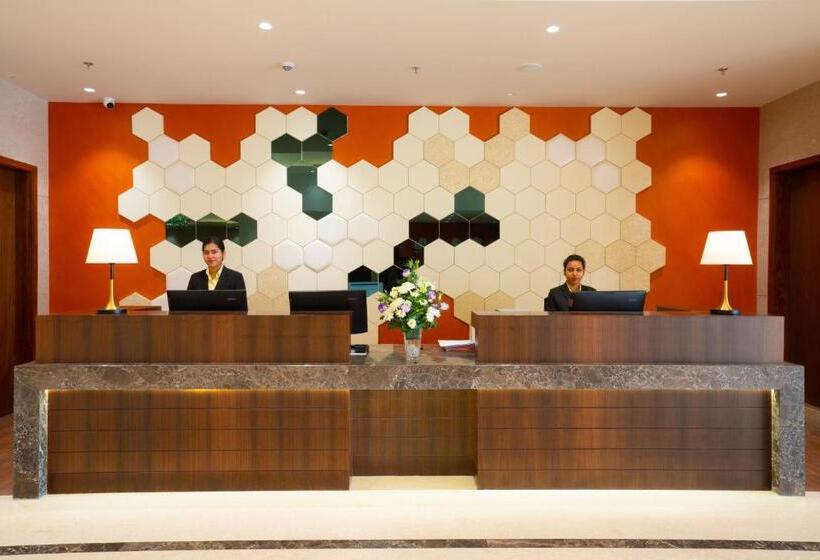 هتل Ratnamouli Palace