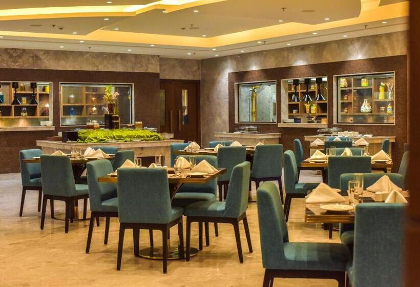 هتل Ratnamouli Palace