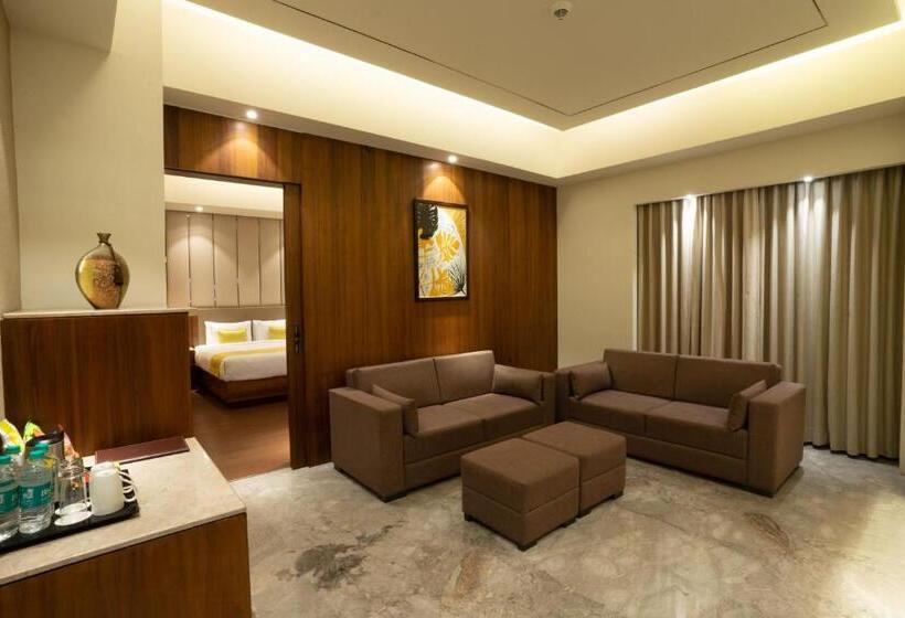 هتل Ratnamouli Palace