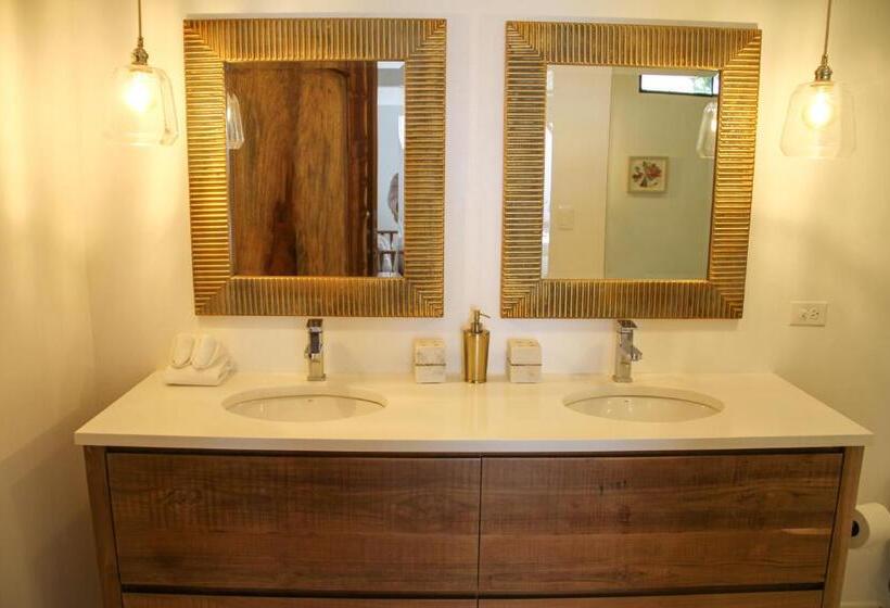 Casa Vitality Bed And Breakfast   Playa Guiones, Nosara   4 Minute Walk To The Beach