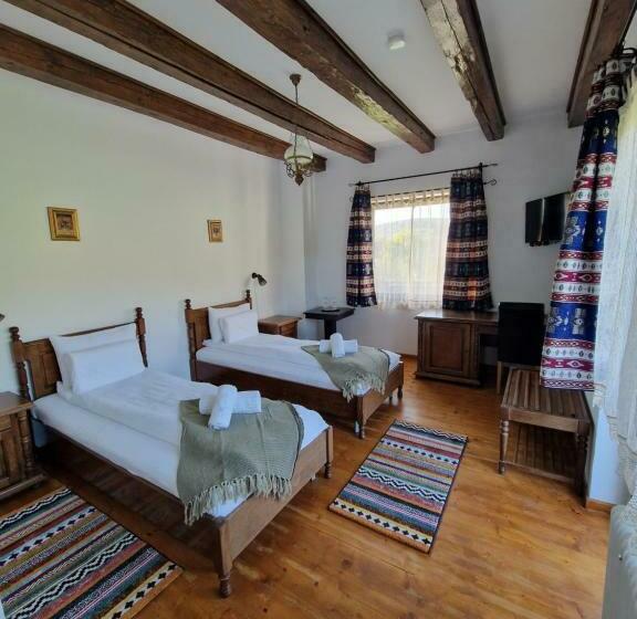 فندق صغير Hanul Almaș