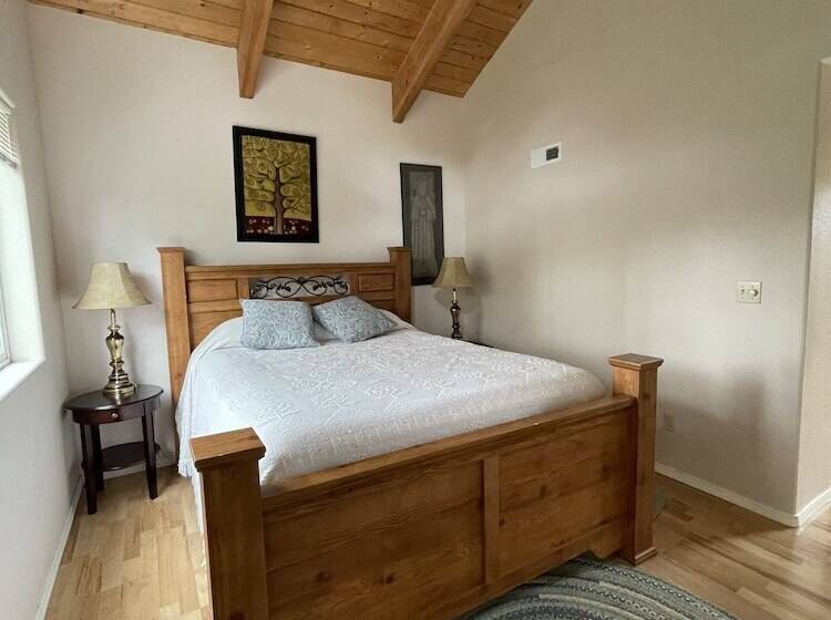 Bayshore Rv Park & Guest Suites