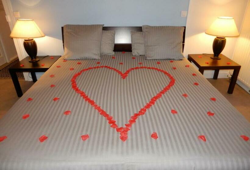 مبيت وإفطار Caprices De Plage Chambre Grand Lit Double Avec Balnéo Et Beau Balcon, Vue Panoramique, 300 Mètres P