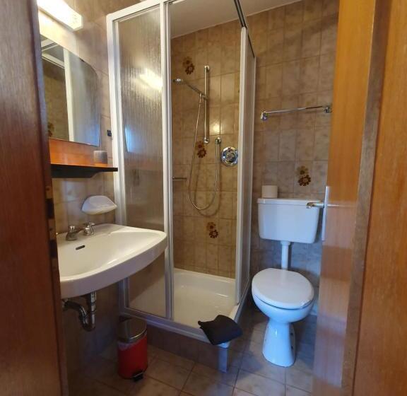 住宿加早餐  Garni Lantschner