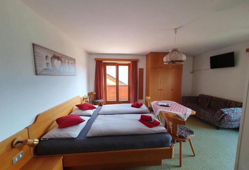 住宿加早餐  Garni Lantschner