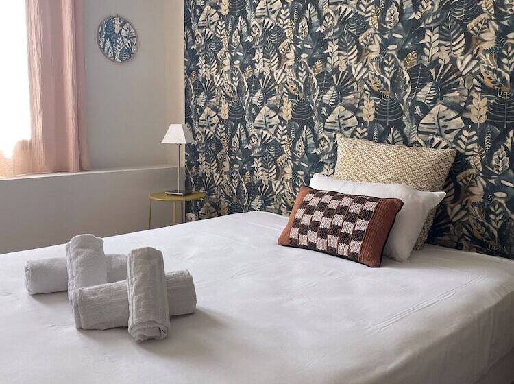 هتل Clair De Lune