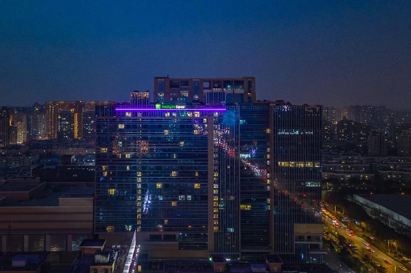 فندق Holiday Inn Express Xi An Tuanjie South Road By Ihg