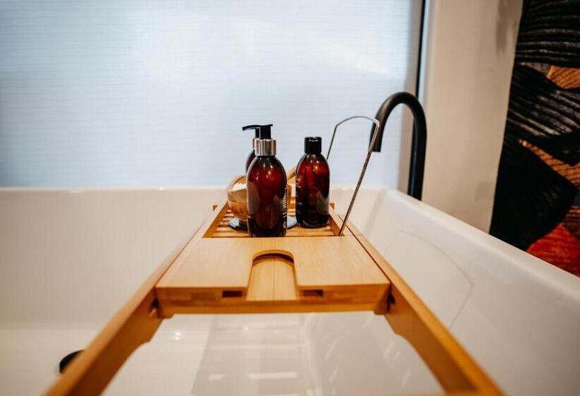 호텔 Wagyu Mountain Lodge