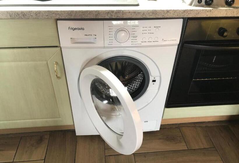 ペンション Maison D’hôtes Au Pied Du Château