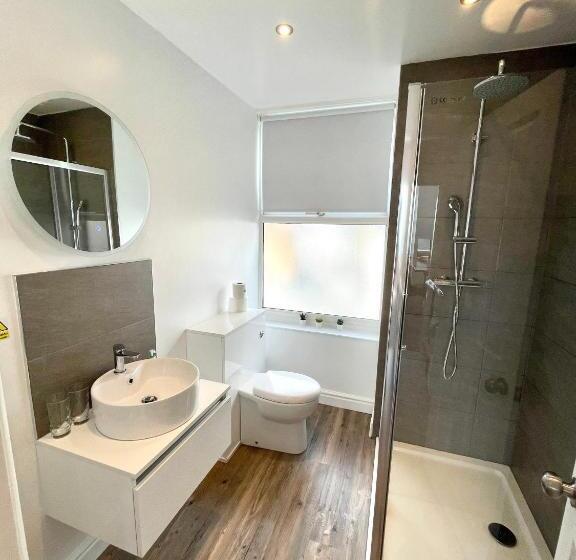 פנסיון Môr Heli Guest House Criccieth