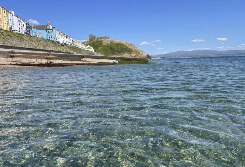 פנסיון Môr Heli Guest House Criccieth