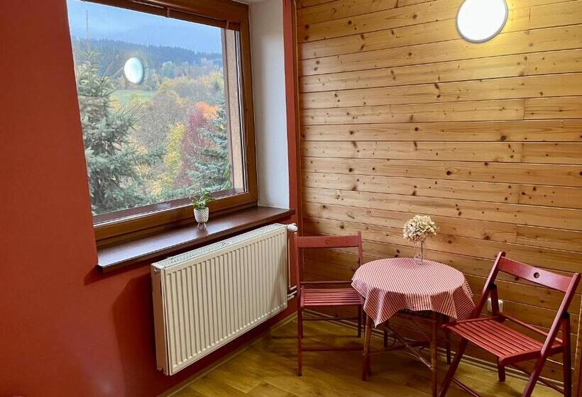 پانسیون Penzion Horal