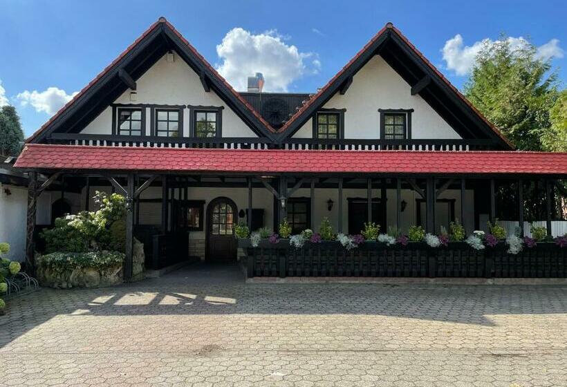 호스텔 Gästehaus Tönisvorst