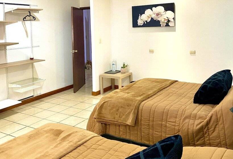 旅馆 Posada Catalina