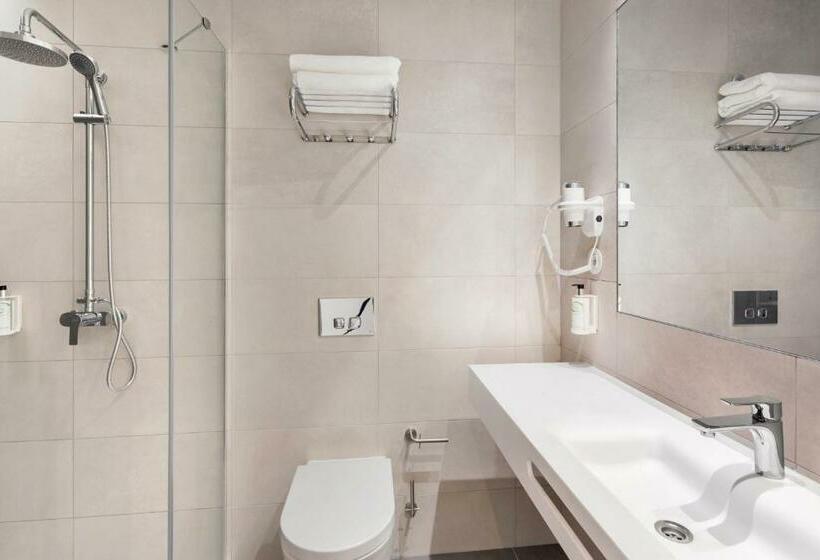 B&b Hotel Lisboa Oeiras