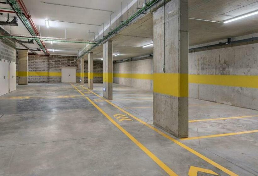 B&b Hotel Lisboa Oeiras